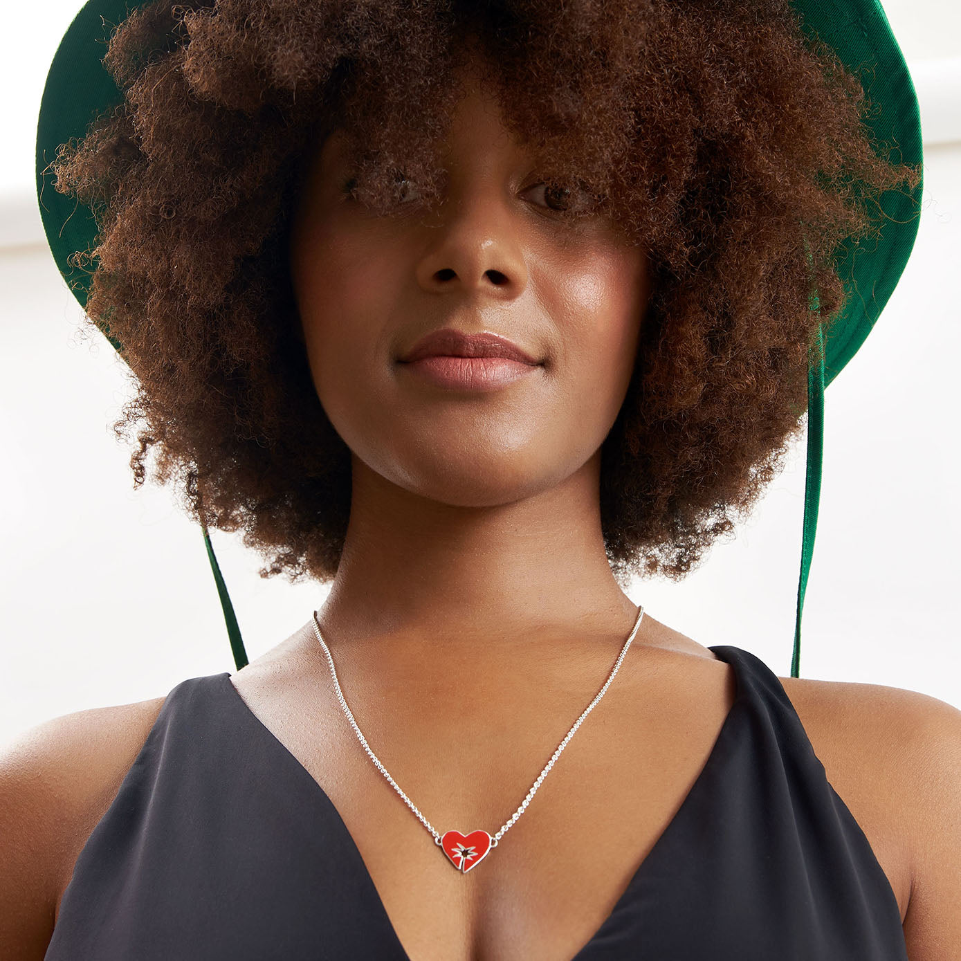 Necklace HEART PALM